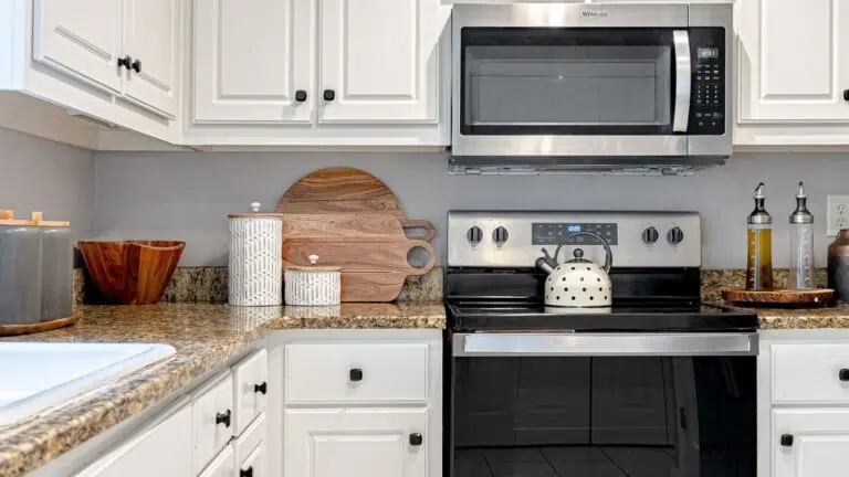 off white kitchen cabinet color