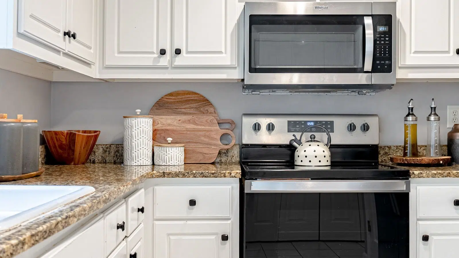 off white kitchen cabinet color