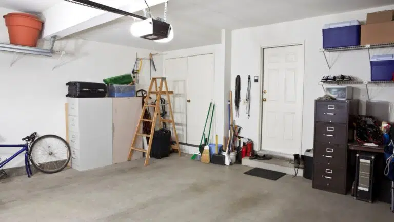 garage