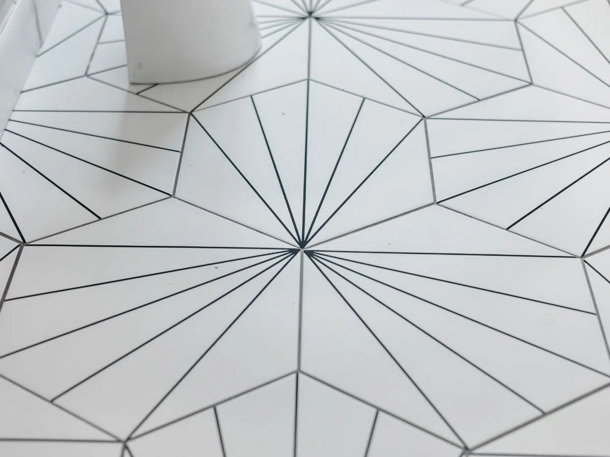 floor with grout lines