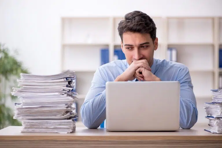 14 Career Trends Showing Why the 9-to-5 Is No Longer the Default