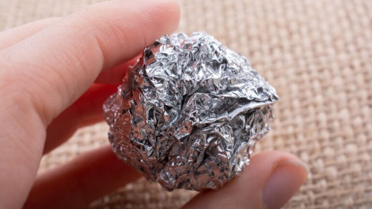 A Roll of Tinfoil Can Do More Than You Think—Here Are 19 Nifty Uses