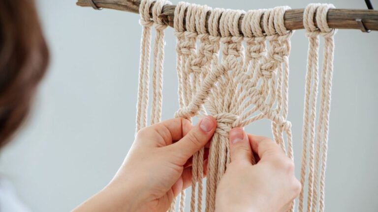 14 Profitable Handmade Products Buyers Can’t Get Enough Of
