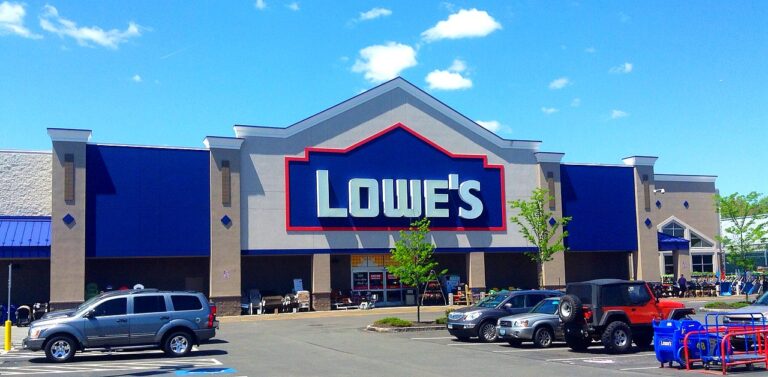 lowe's garden center