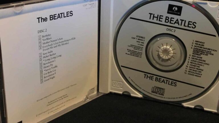 The Beatles – The Beatles (White Album) (1987 First CD Pressing)