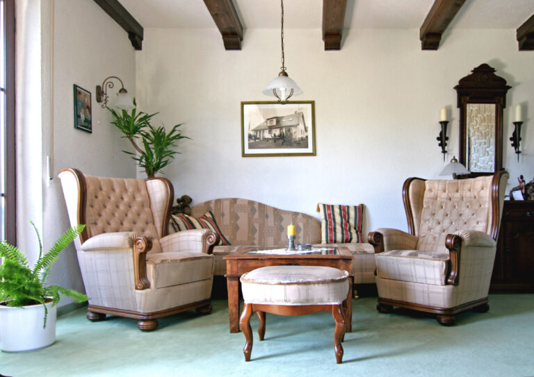ornate living room