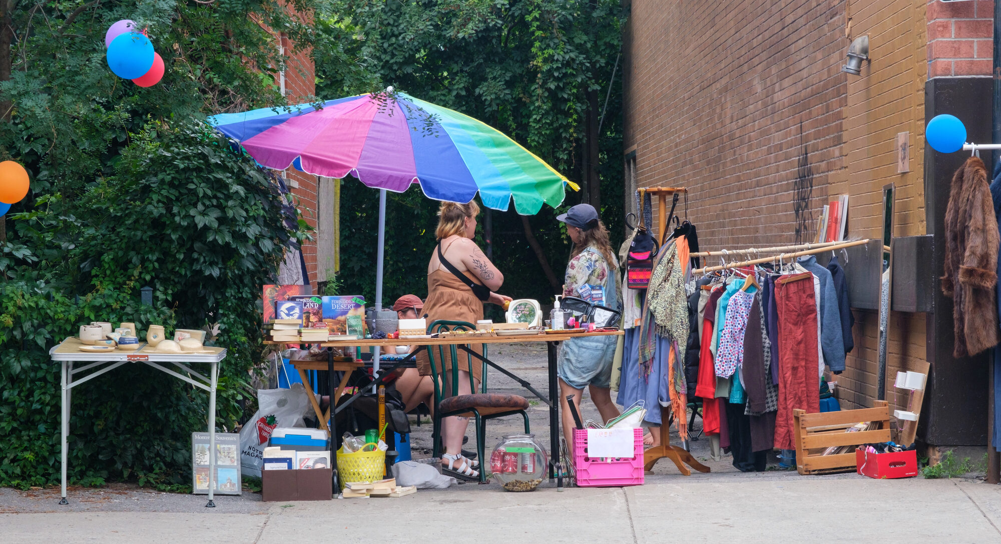 garage yard sale