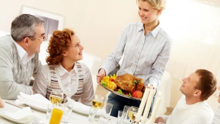 15 Small Touches That Make Your Home More Welcoming to Guests