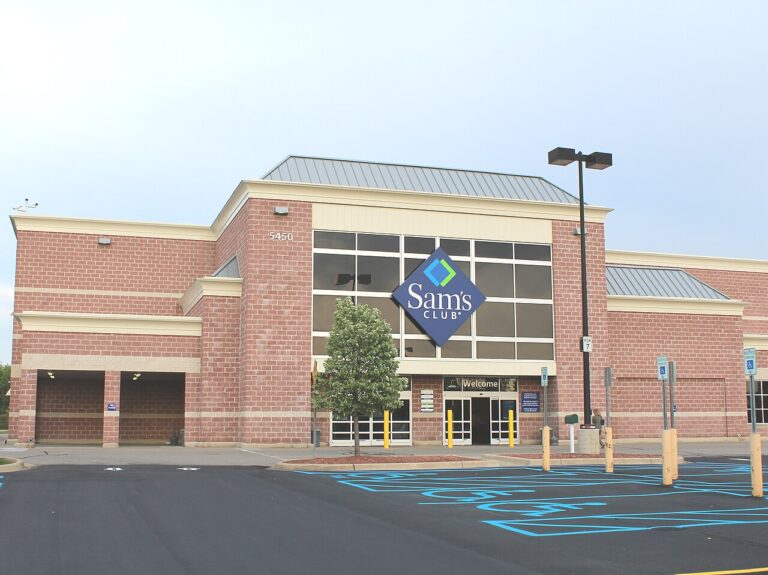 13 Things Sam’s Club Employees Wish More Members Knew About Their Membership