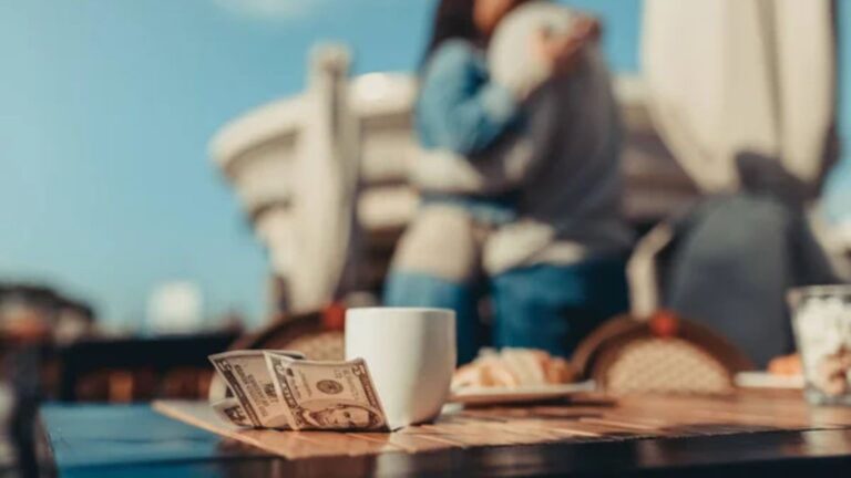 Man Leaves an 83-Cent Tip After Tense Restaurant Moment—Was He Being Fair?